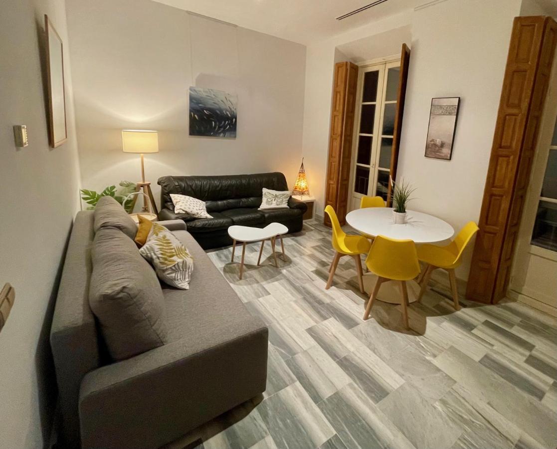 Picasso'S Birth House Charming Apartment Málaga Exterior foto